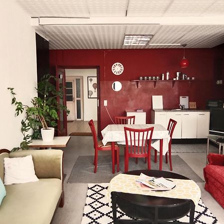 Lounge-Style-Hostel Sankt Veit an der Glan Exterior foto